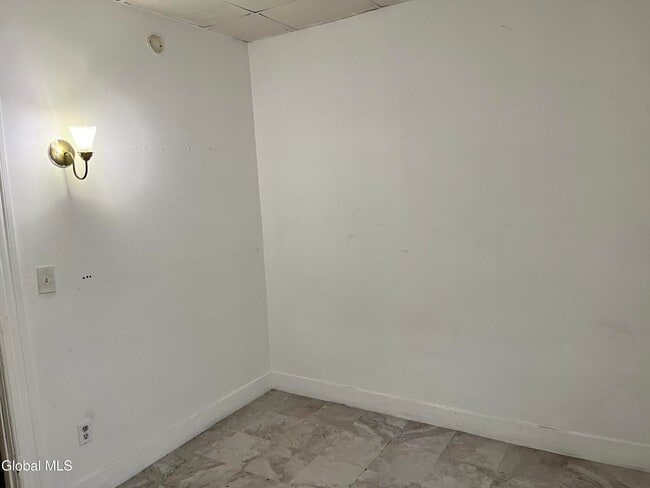 Building Photo - 1638 Van Vranken Ave.