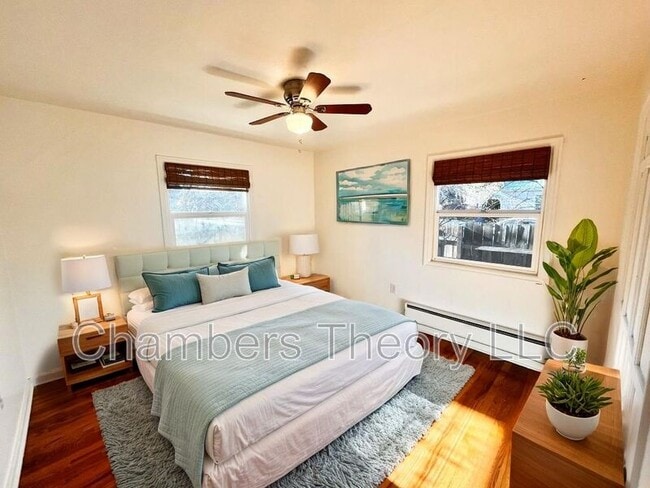 Building Photo - 1252 NW Milwaukee Ave