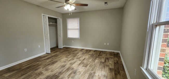 Building Photo - 6050 Acton Rd