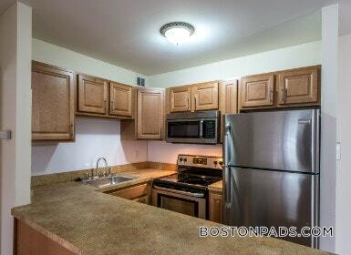 Building Photo - 10 Westgate Dr