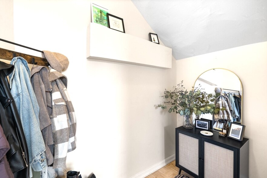 Building Photo - 235 Mississippi St