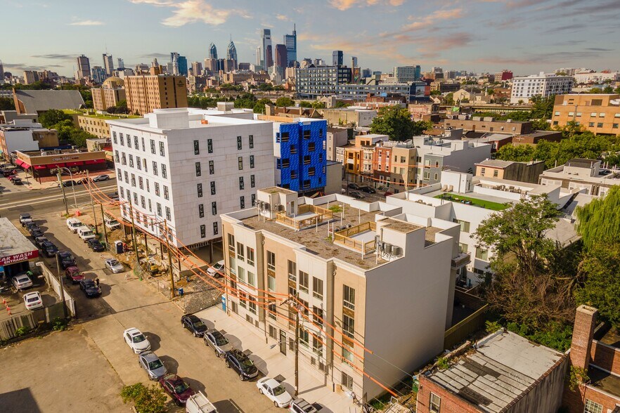 Building Photo - 1222 N Marshall St