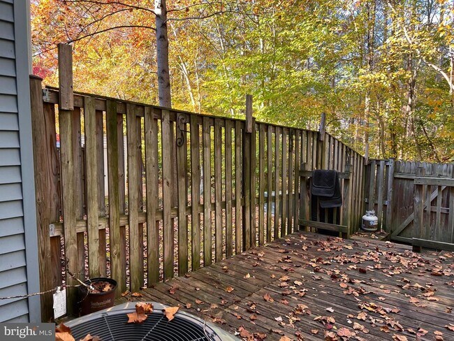 Building Photo - 8104 Willowdale Ct