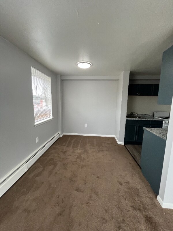 Building Photo - 30 Gillett St
