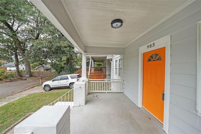 Building Photo - 983 Harwell St NW
