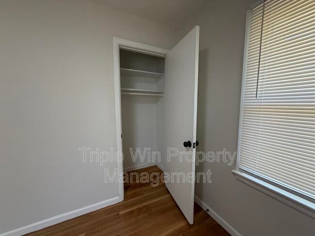 Building Photo - 185 St Eugene Ln