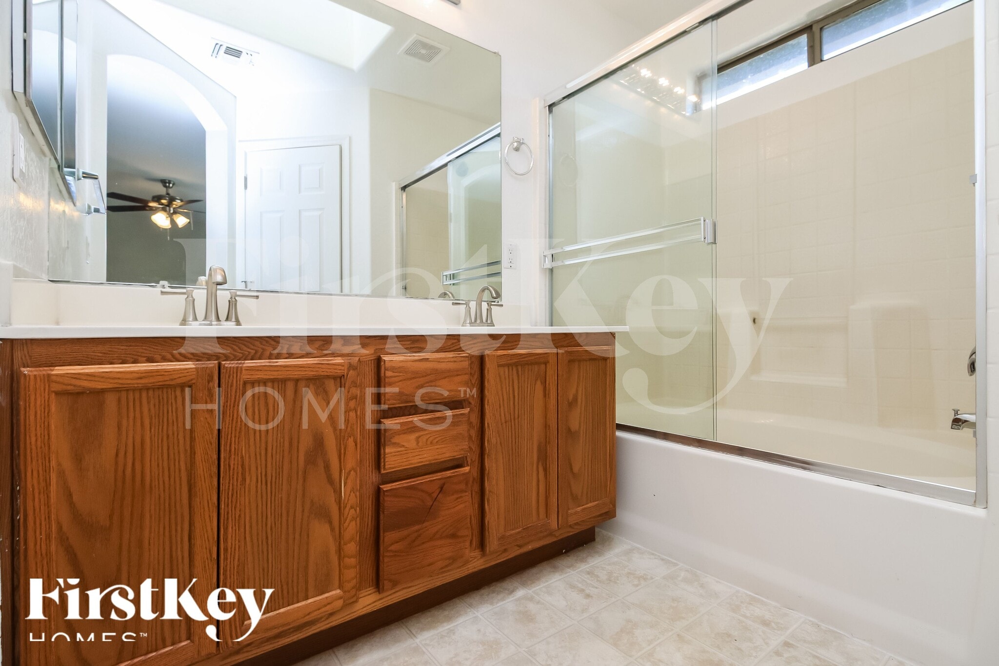 Building Photo - 3526 W Monte Way