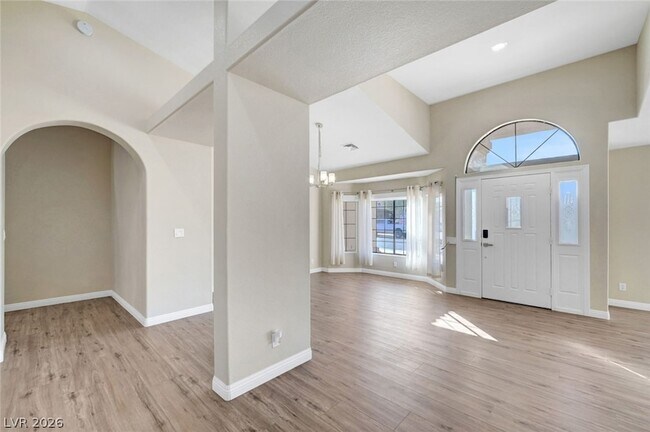 Building Photo - 904 Swift Bear St