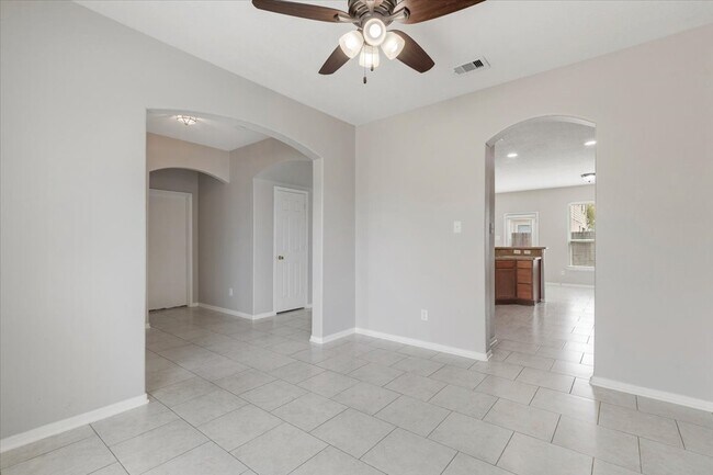 Building Photo - 4810 Vintage Grove Ct