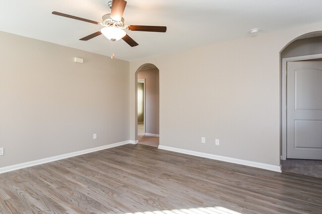 Building Photo - 28041 Irving Dr