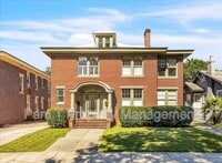 Building Photo - 214 E 48th St