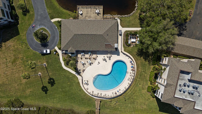 Building Photo - 6165 S Mirror Lake Dr