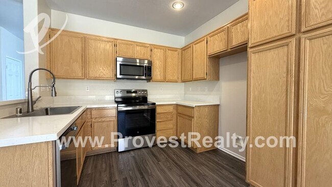 Building Photo - 13173 Cucamonga Ct