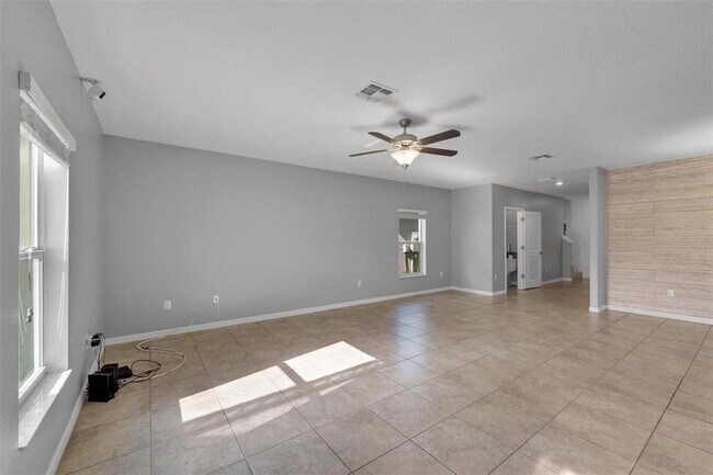 Building Photo - 6821 Blue Moon Wy