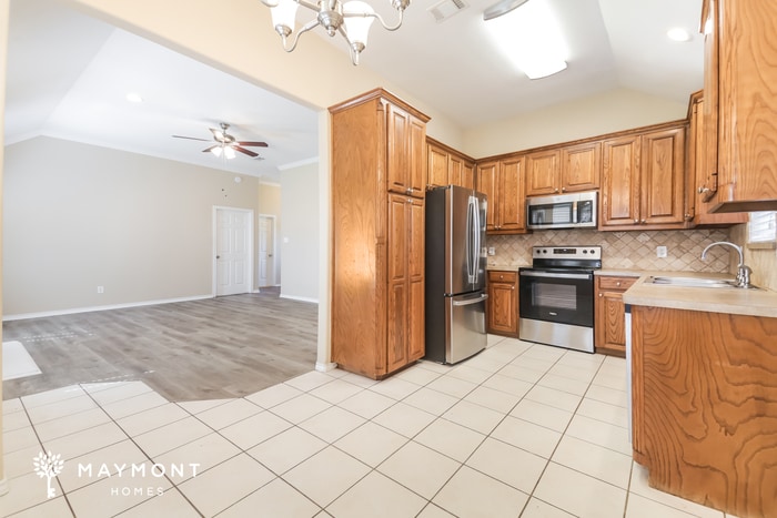 Building Photo - 229 Blackjack Rd W