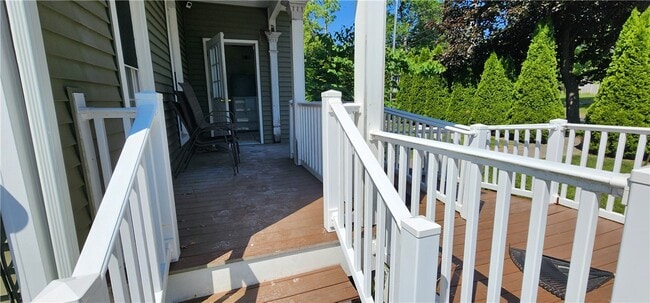 Building Photo - 99 Gorham St