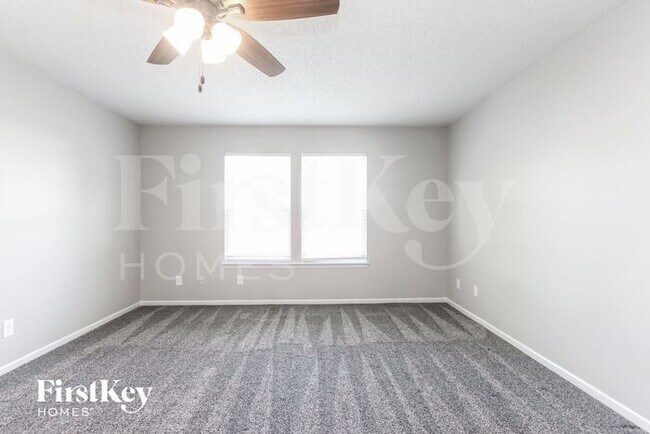 Building Photo - 1824 Brassica Ln