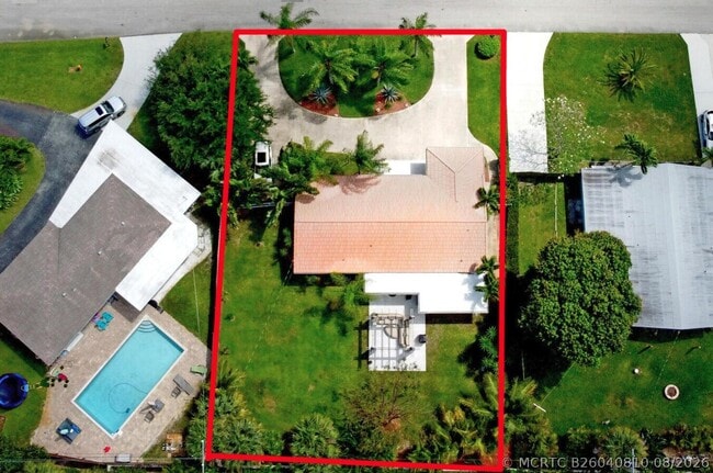 Building Photo - 2031 Pleasant Dr