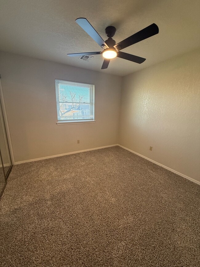 Building Photo - 8232 Wilshire Ridge Dr