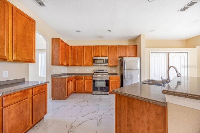 Building Photo - 5803 Cheshire Cove Terrace