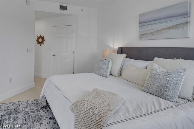 Building Photo - 2165 Arielle Dr