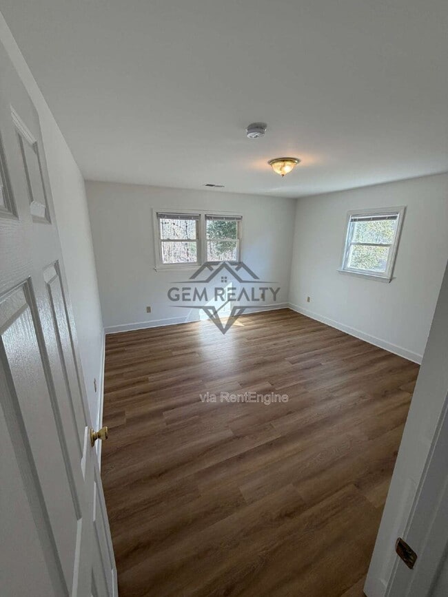 Building Photo - 15326 Tidewater Trail