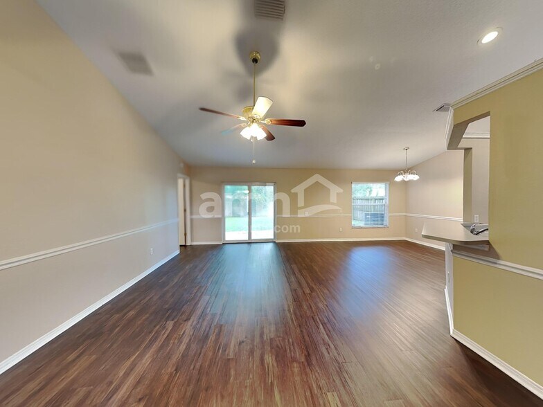 Building Photo - 10524 Walker Vista Dr