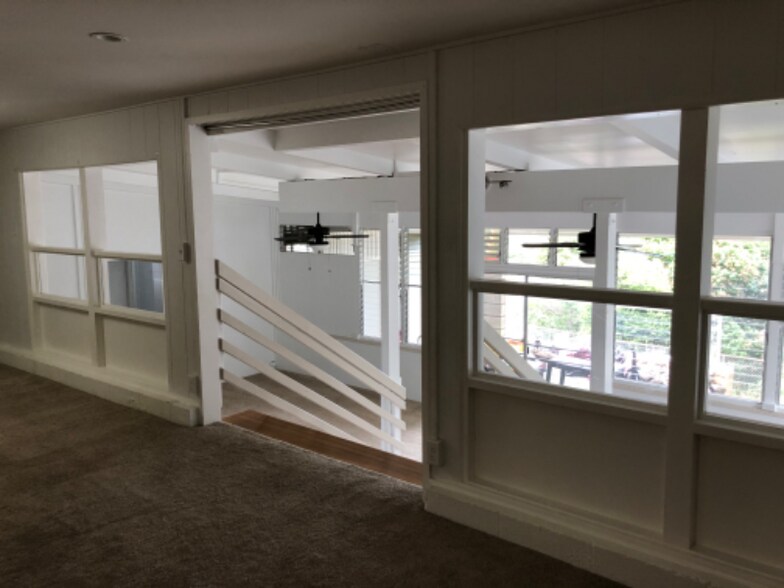 Building Photo - 99-679-679 Halawa Dr