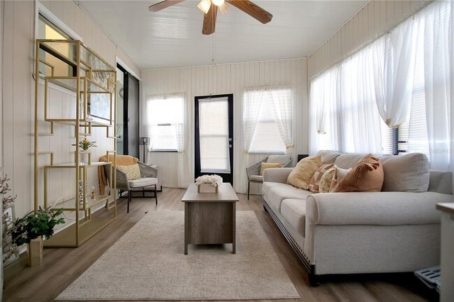 Building Photo - 251 Patterson Rd