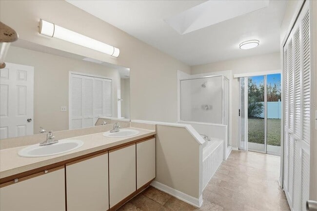 Building Photo - 1033 Catfish Creek Ct