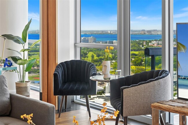 Building Photo - 101 20th St