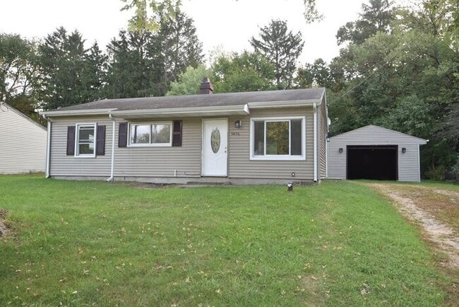 Building Photo - Elkhart North West- 3 bedroom ranch with d...