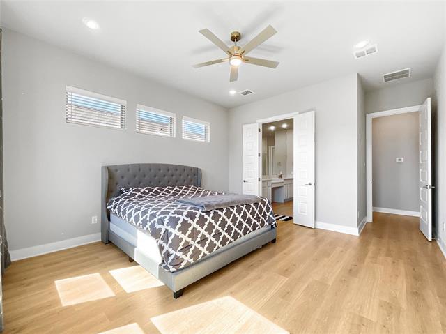 Building Photo - 5910 Enclave Dr