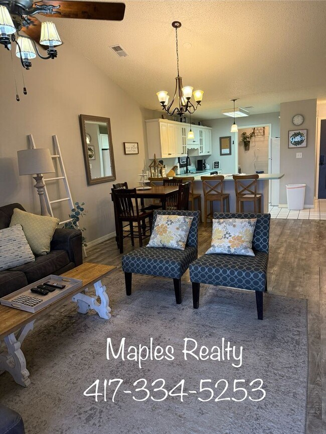 Building Photo - STUNNING 2 bedroom, 2 bathroom condo at Po...
