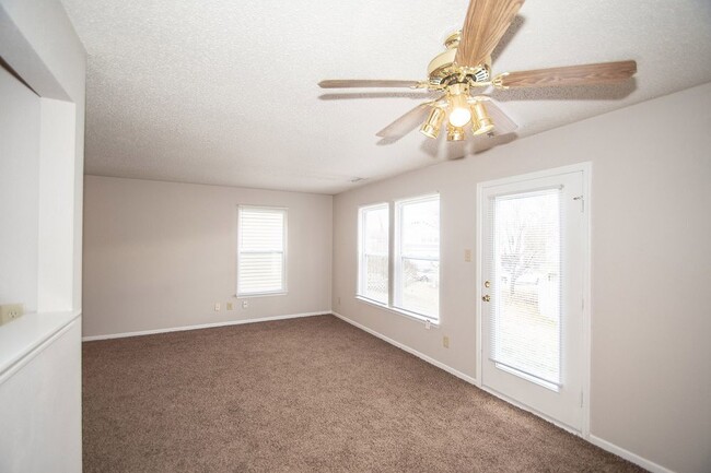 Building Photo - 2383 Layton Ln