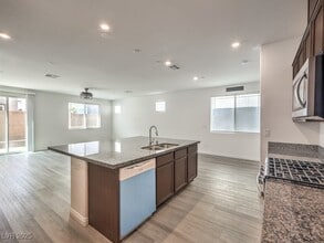 Building Photo - 6077 Castle Gardens Ave
