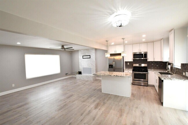 Building Photo - Single Story home in Heart of Mira Mesa
