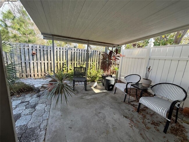 Building Photo - 204 Mindy Dr