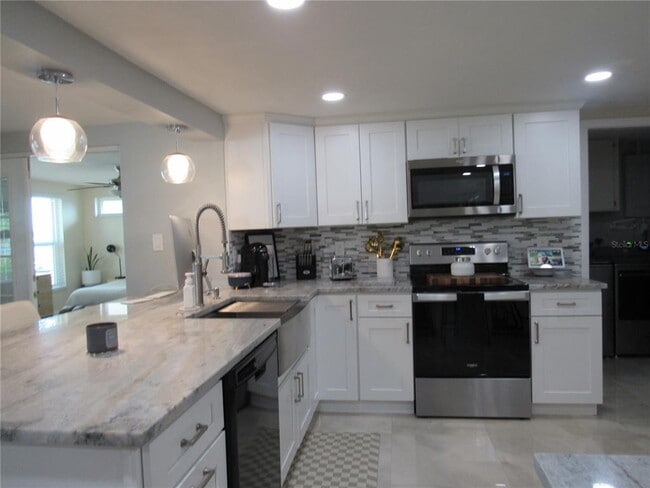 Building Photo - 2650 Society Dr