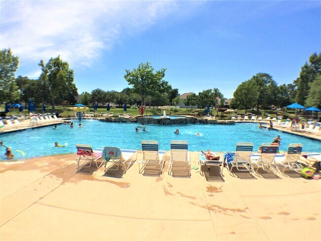 Building Photo - Beautifull Home In Aubrey ISD