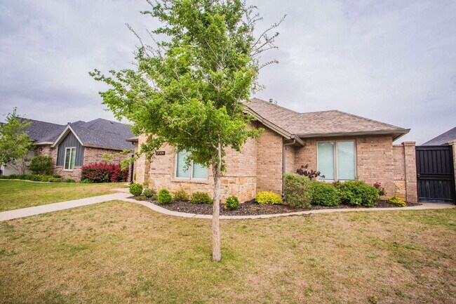 Building Photo - Luxurious home in Lubbock-Cooper ISD!
