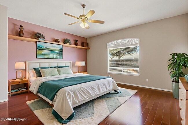 Building Photo - 312 Desert Garden Dr