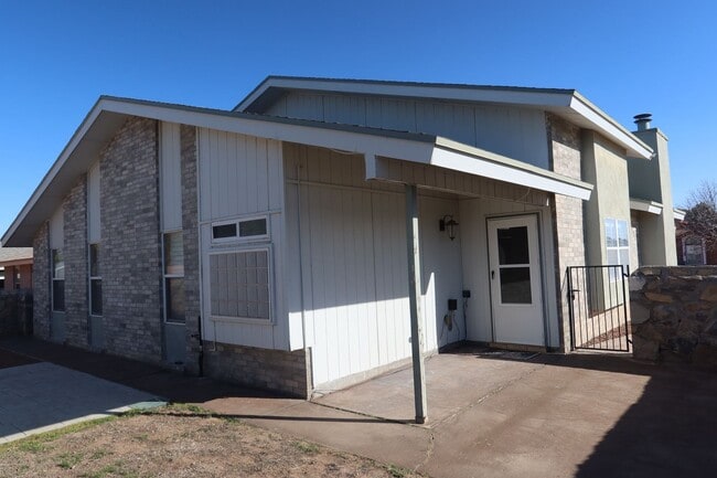 Building Photo - 11663 Great Spirit Cir