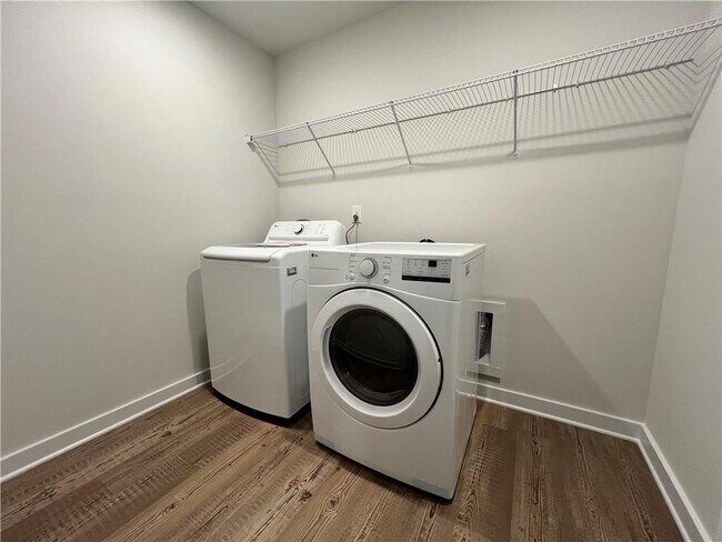 Building Photo - 1865 Copelyn Reese Ct