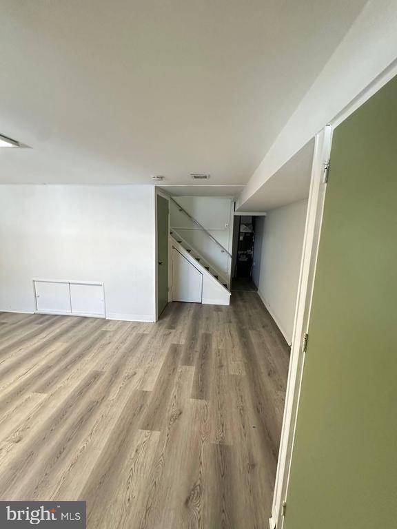 Building Photo - 3125 Belgreen Terrace