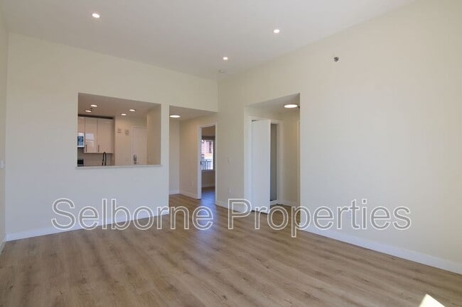 Building Photo - 1401 Jackson St