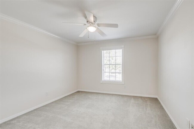 Building Photo - 7225 Beechnut St