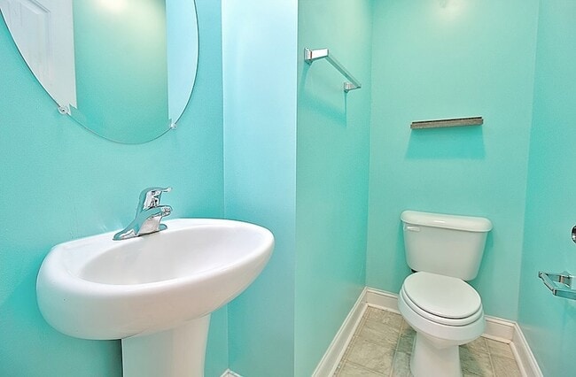 Building Photo - 771 Live Oak Church Rd