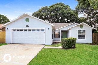 Building Photo - 865 Pine Wood Ave