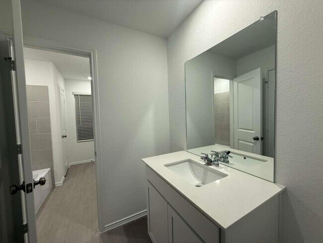 Building Photo - 17702 Sage Thrasher Dr